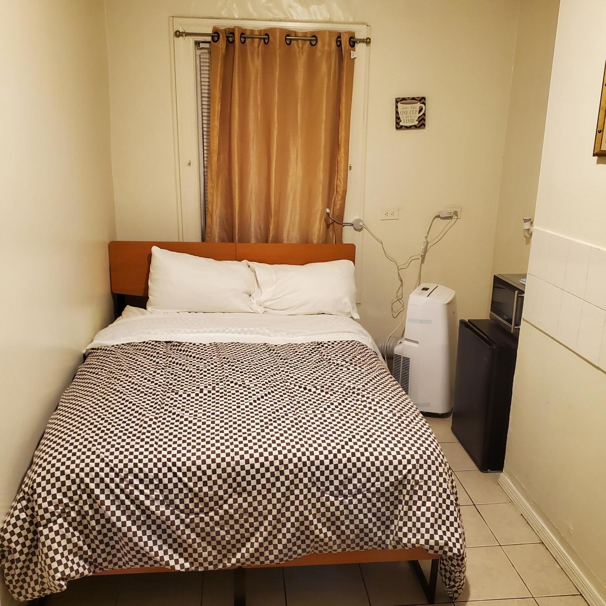 Studio And One Bedroom Apartments Нью-Йорк Экстерьер фото